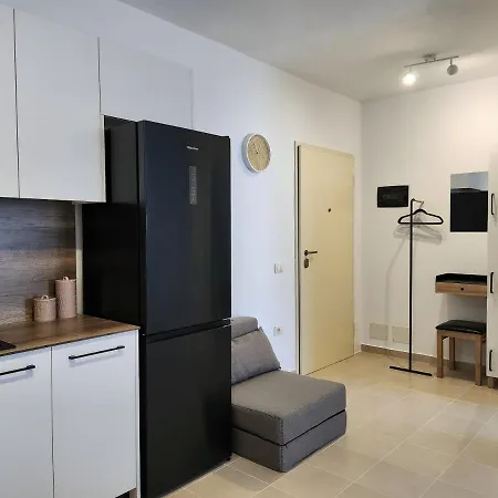 Elisos Apartment